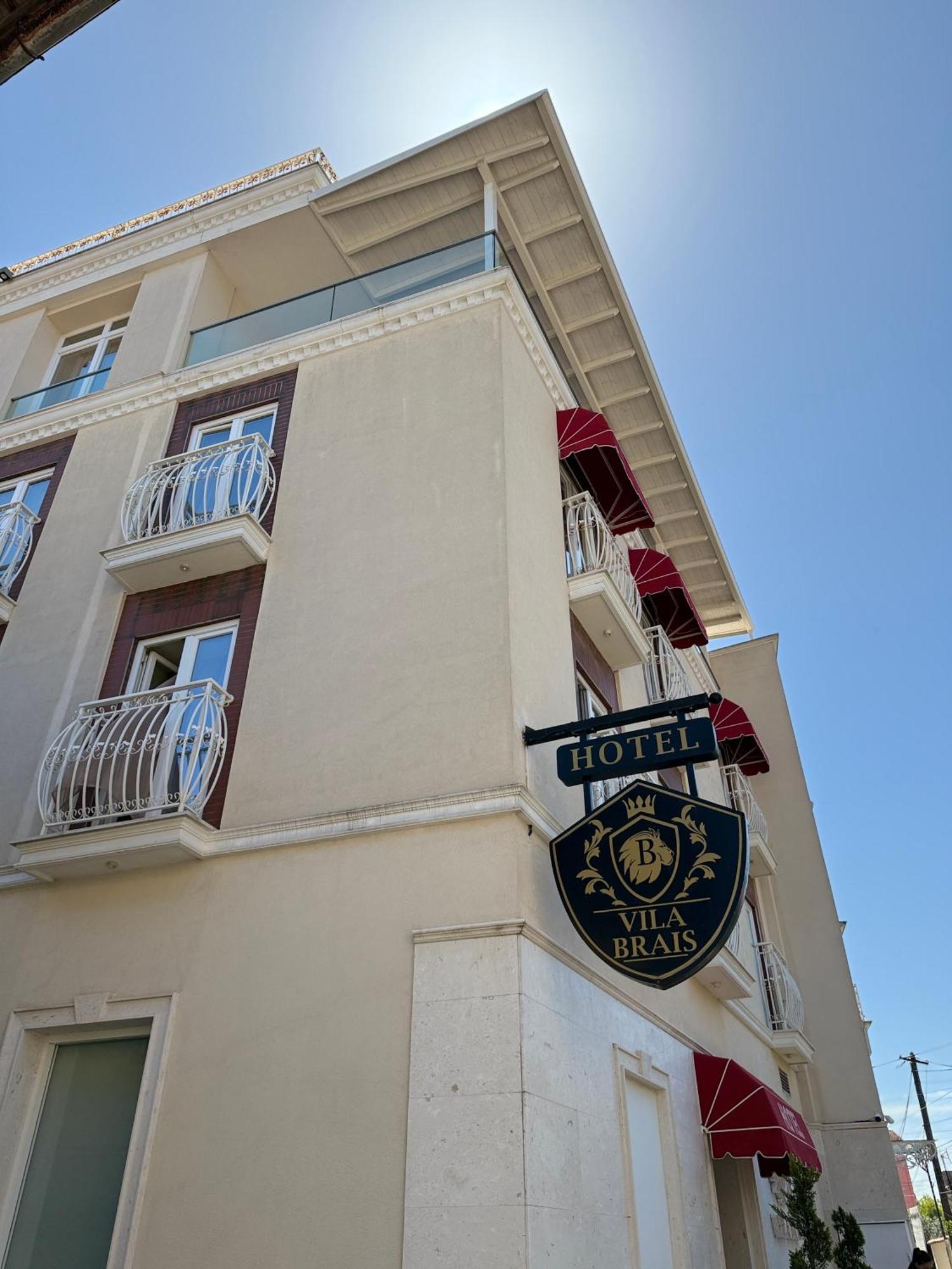 Hotel Brais Durrës Exteriör bild