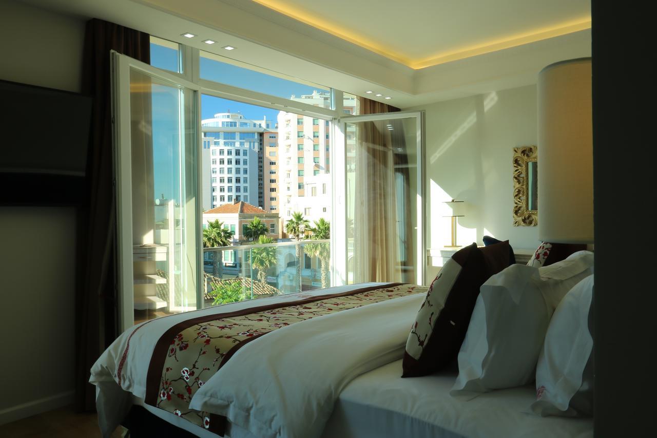 Hotel Brais Durrës Exteriör bild